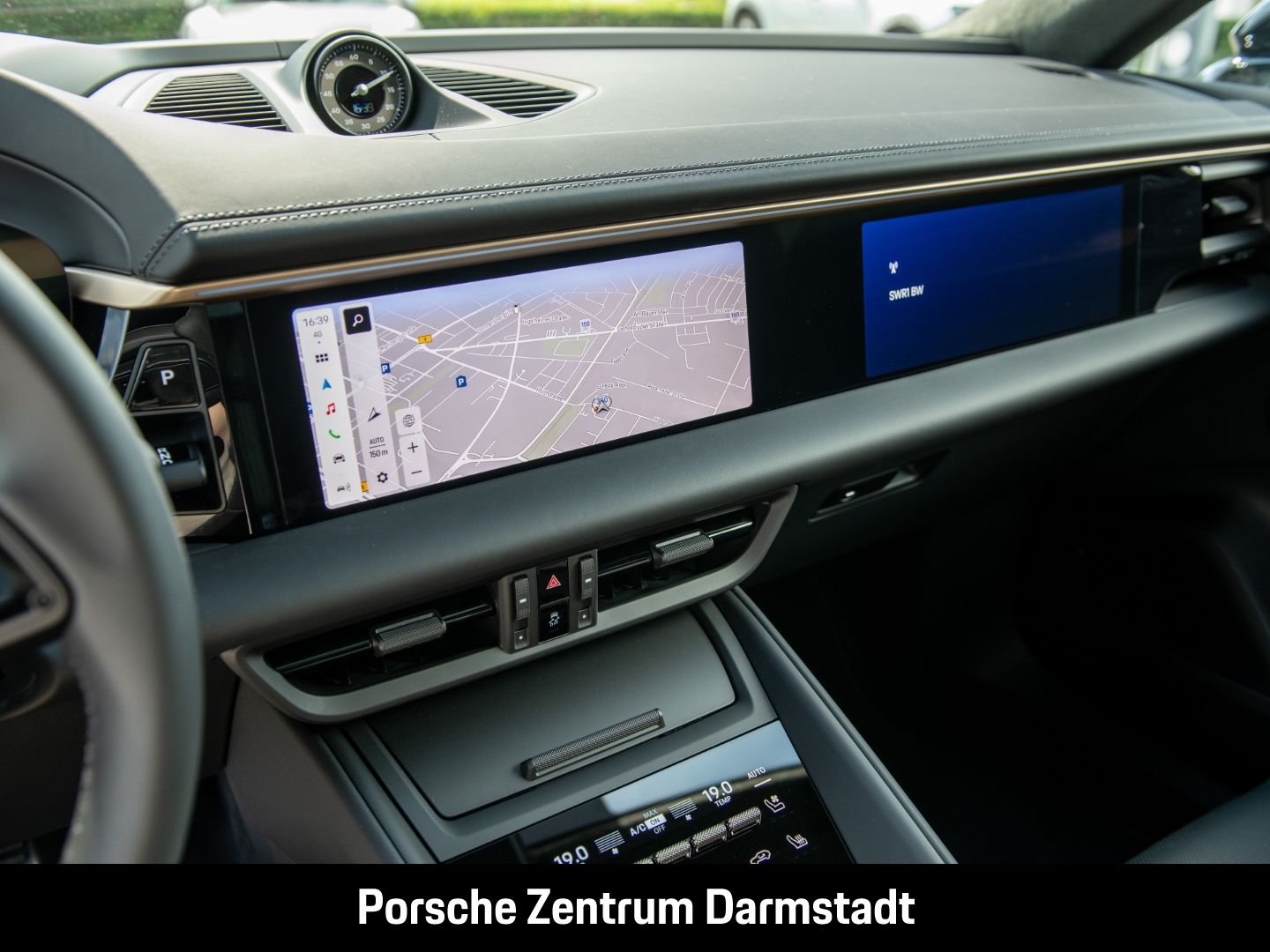 Porsche Macan Turbo BOSE Panoramadach Rückfahrkamera LED