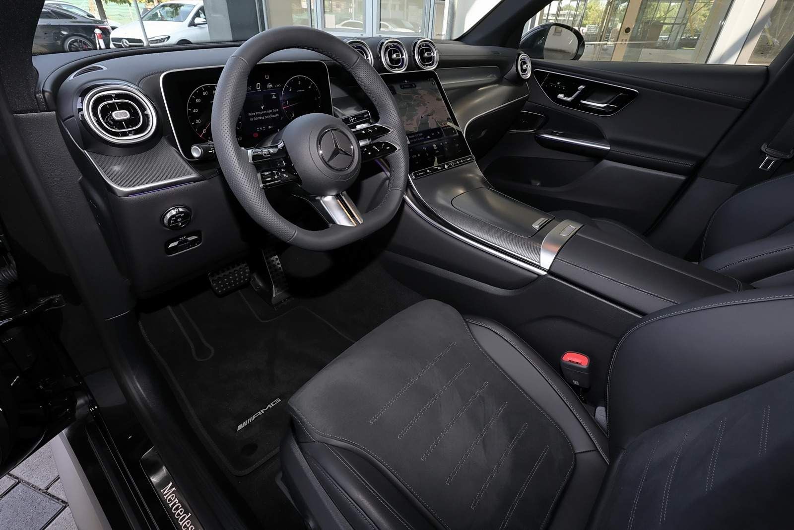 Mercedes-Benz GLC 300 d 4M AMG MBUX+360°+DIG-LED+Pano+AHK+20"