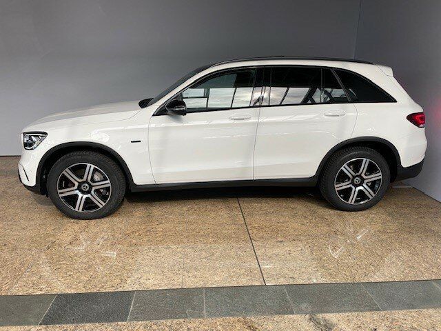 Mercedes-Benz GLC 300 e 4M Exclusive - Samsaru's Car Outlet