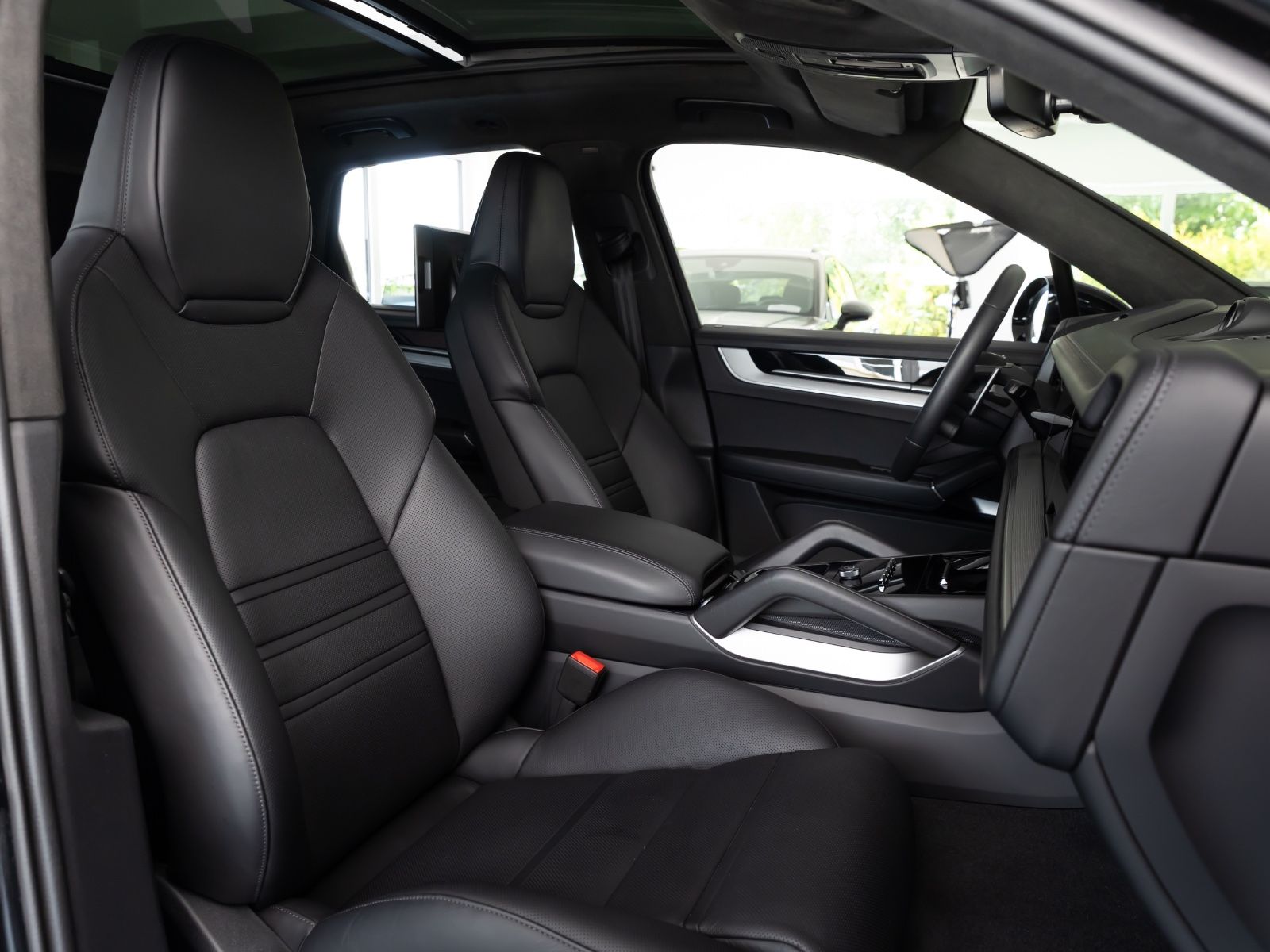 Porsche Cayenne S E-Hybrid SportDesign/DVD im Fond/AHK