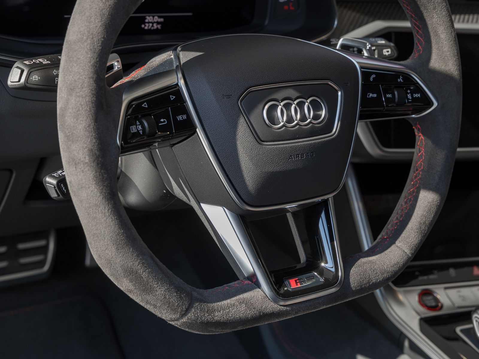 Audi RS6 Avant TFSI Q PERFORMANCE 360° HD-MATRIX BuO