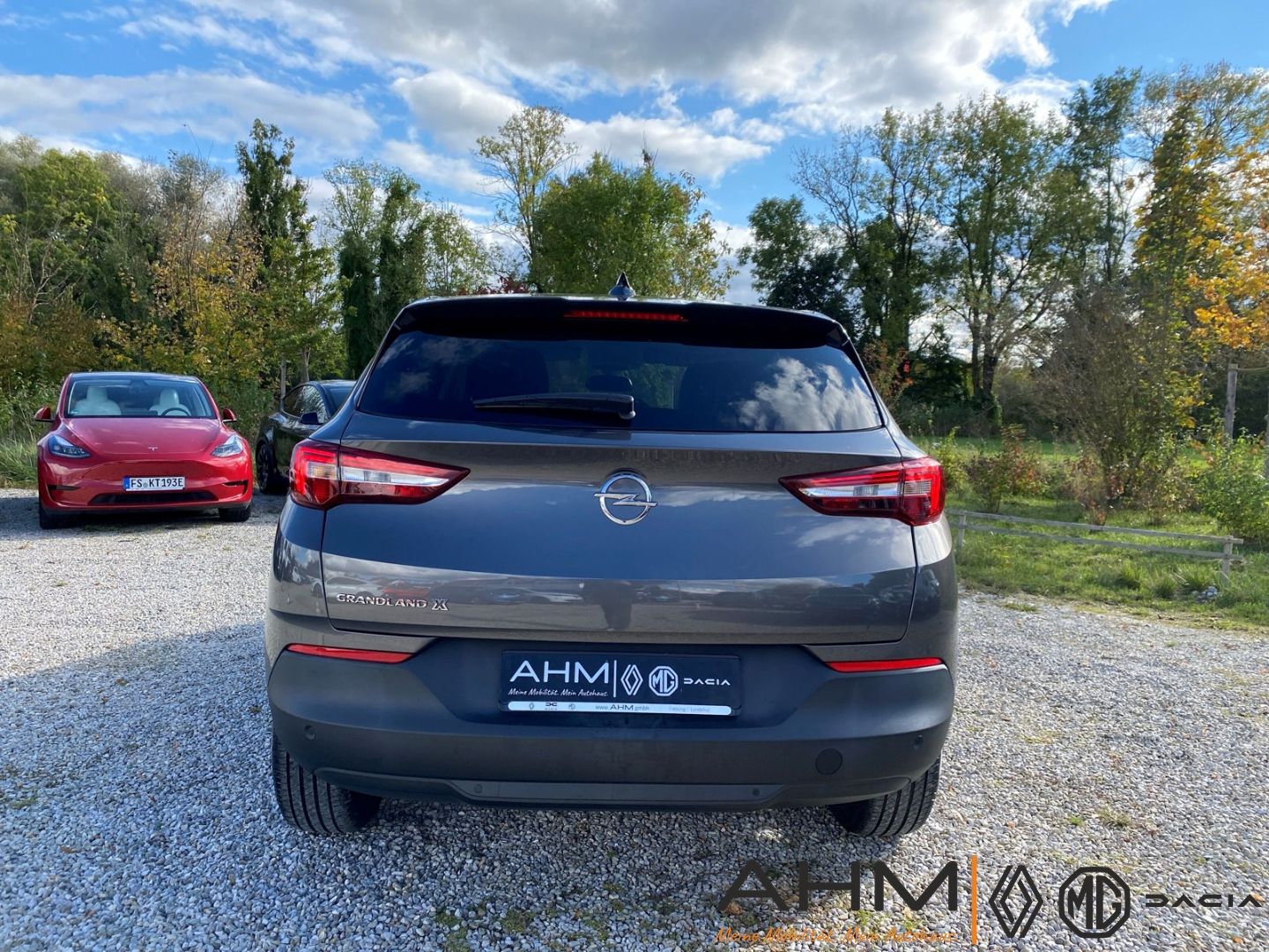 Opel Grandland X Edition 1.5 D - Samsaru's Car Outlet