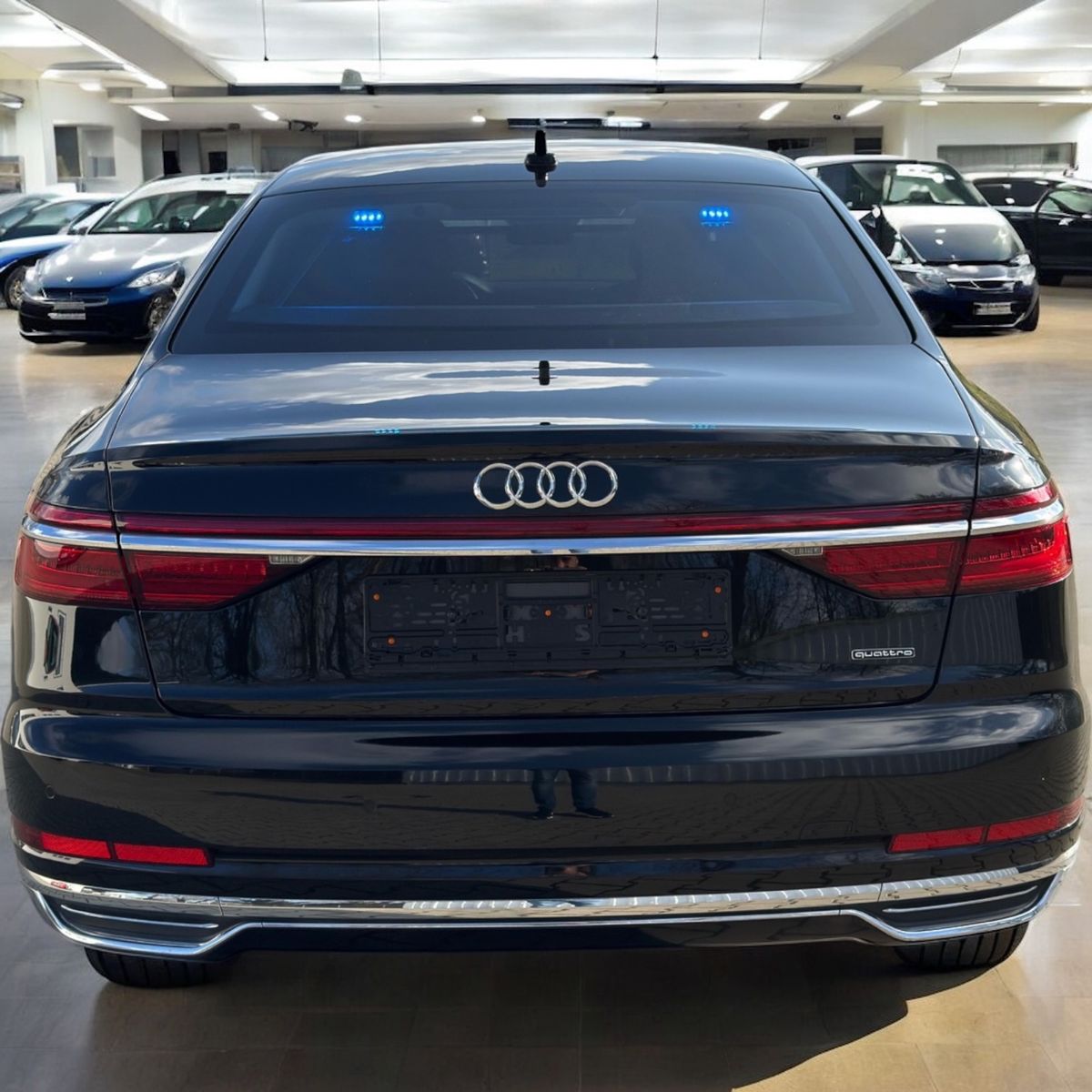 Audi A8 L 4.0 quattro - Samsaru's Car Outlet