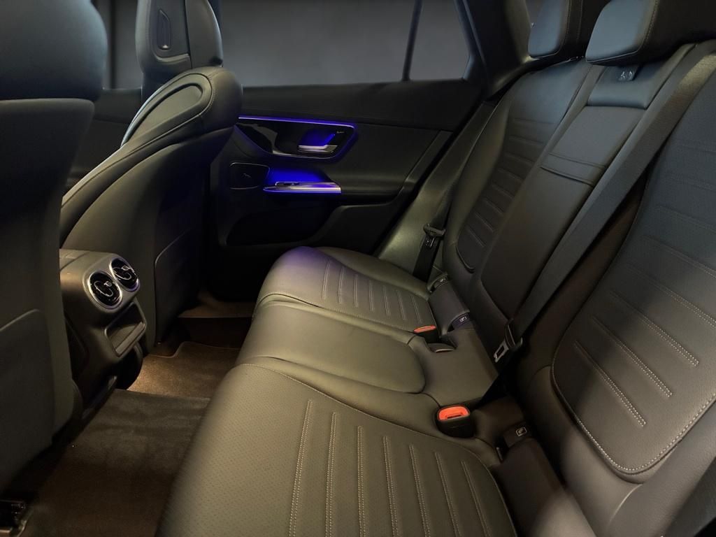 Mercedes-Benz GLC 300 4M AMG+MBUX+Memory+Ambiente+ILS+CarPlay