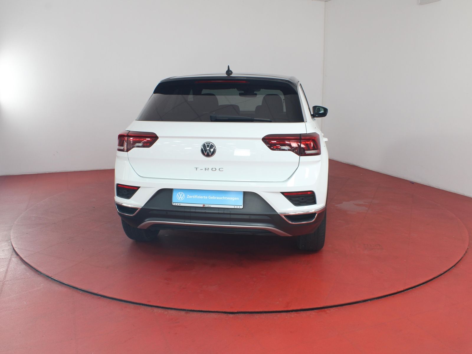Volkswagen T-ROC 1.5TSI DSG - Samsaru's Car Outlet