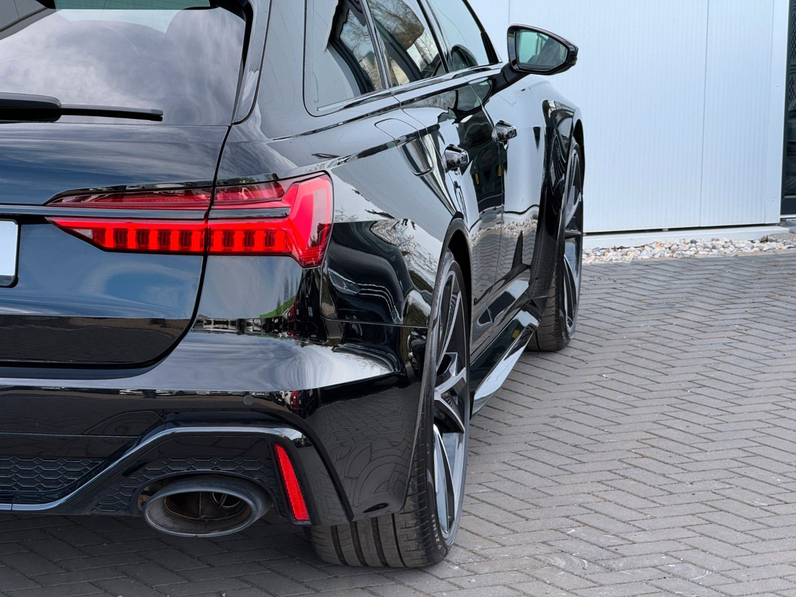 Audi RS 6 Avant 4.0 TFSI quattro PANO KERAMIK MWST.