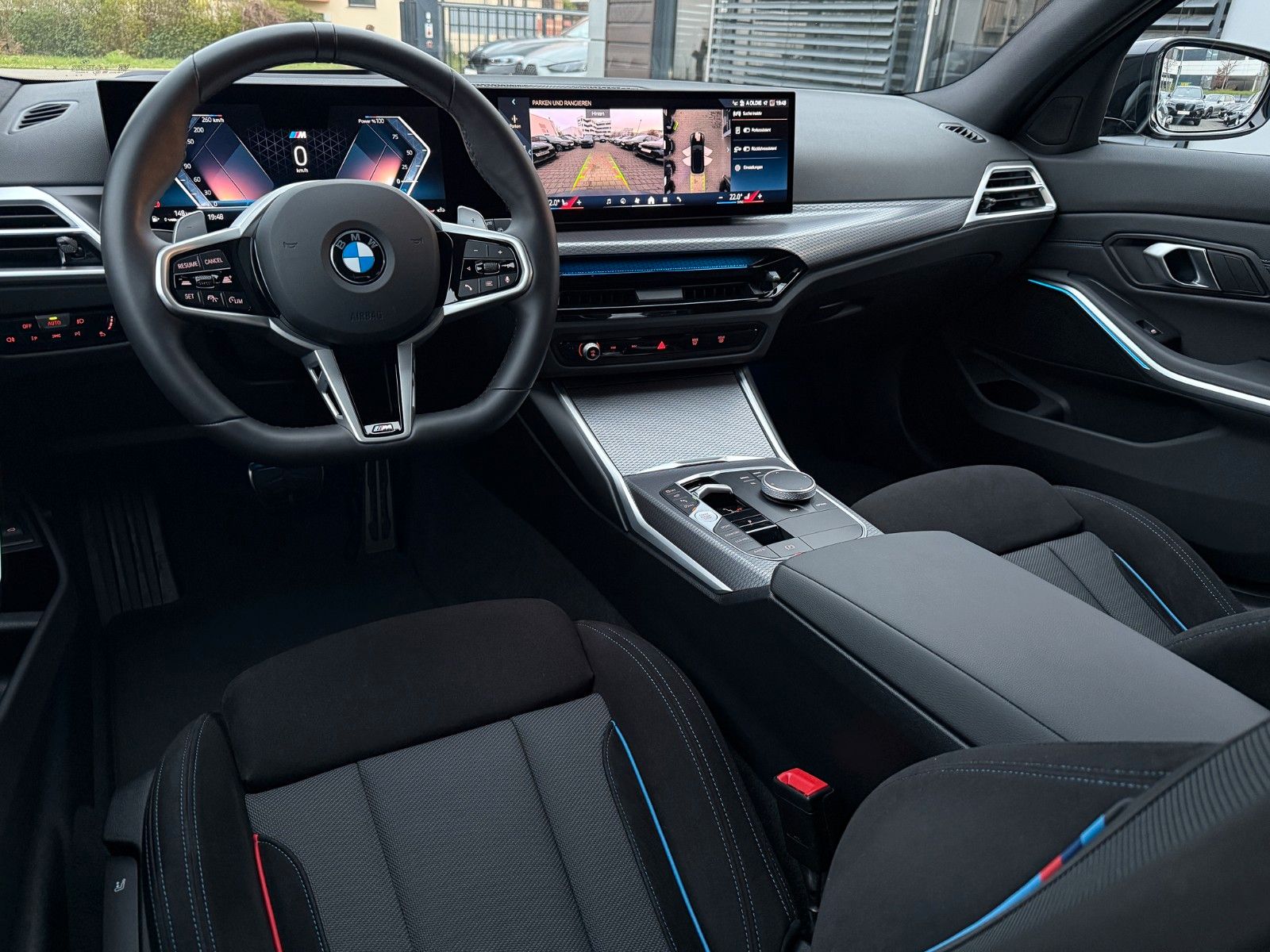 BMW 320i M Sport HuD AHK ACC 360° LED+