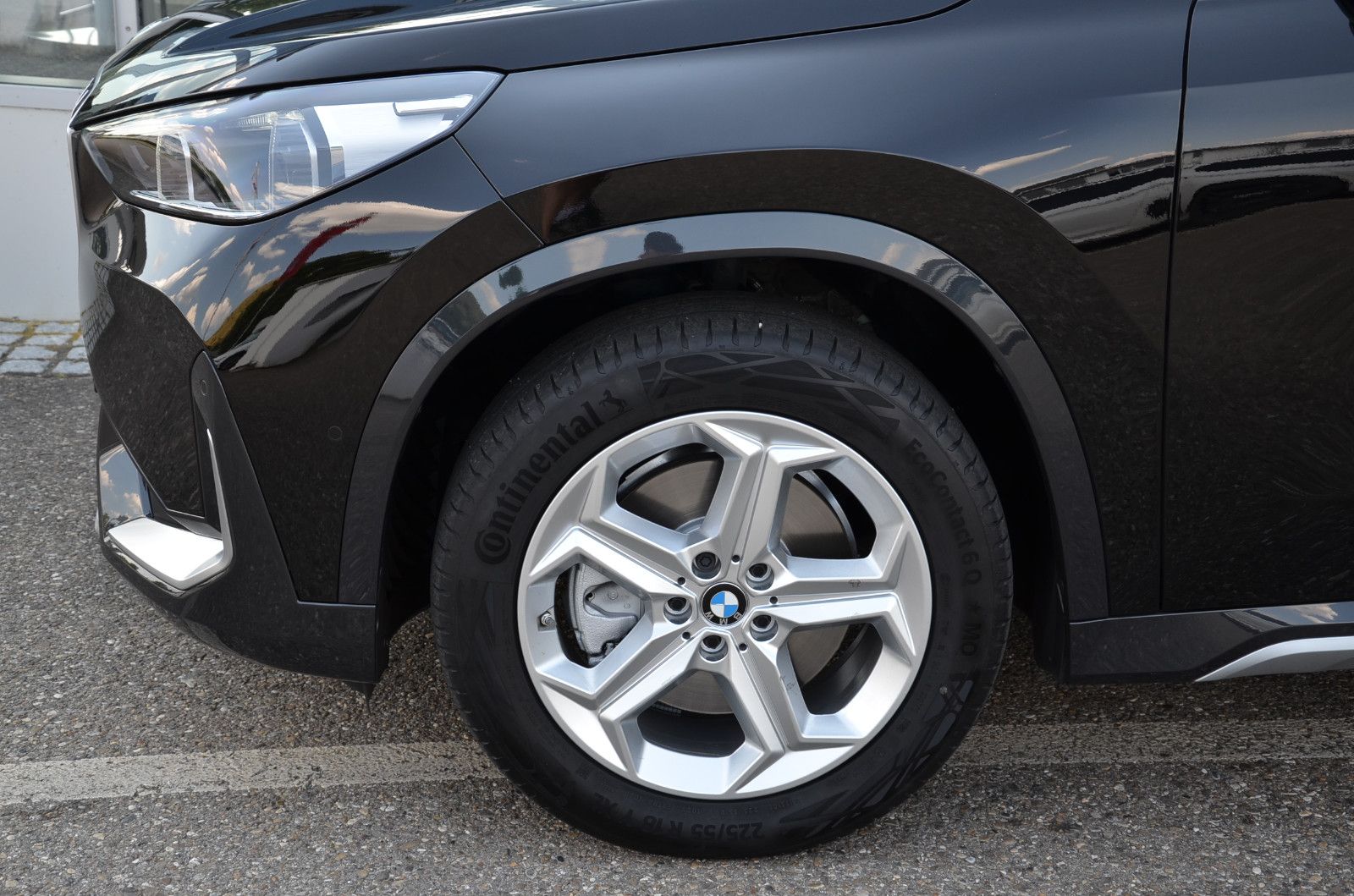 BMW X1 23 d xDrive xLine Sportsitze - Samsaru's Car Outlet