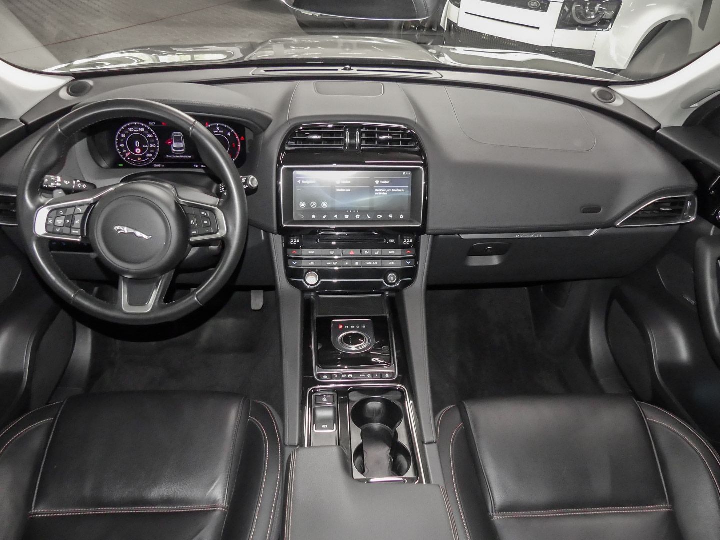Jaguar F-Pace Prestige AWD 30d EU6d-T Allrad AHK-abnehm
