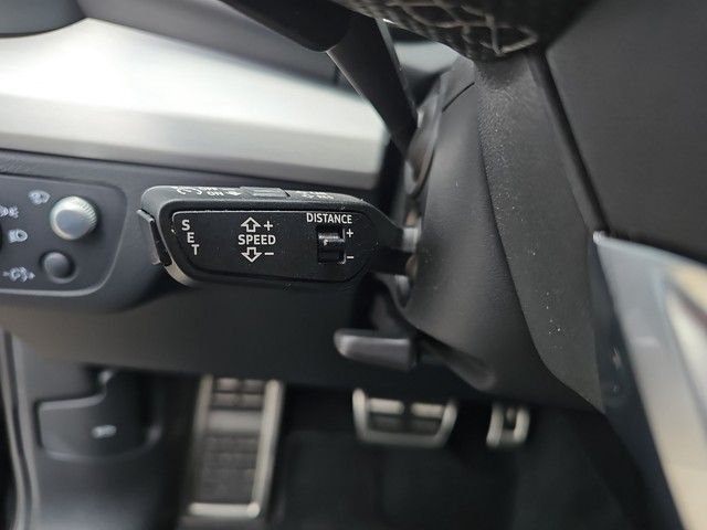 Audi Q5 40 TDI quattro S line S tronic AHK Matrix HUD