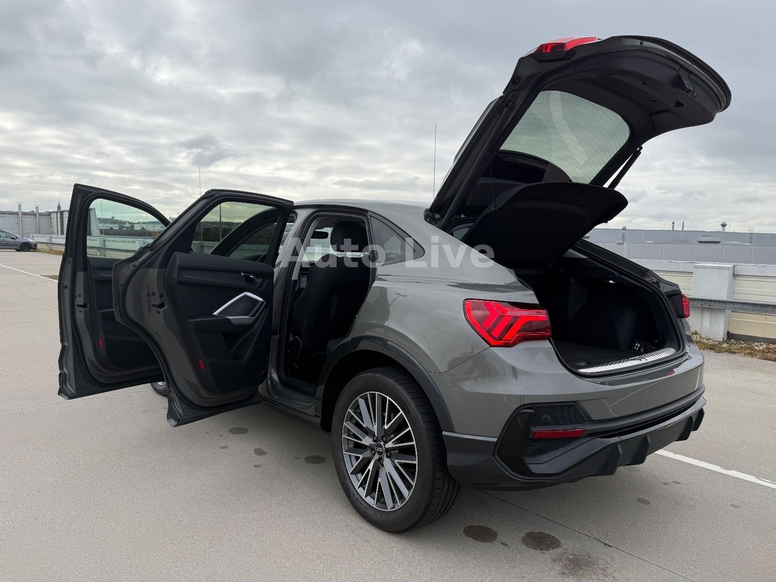 Audi Q3 Sportback 45 TFSI qu*S LINE*PAN*VIR*MATRI*360