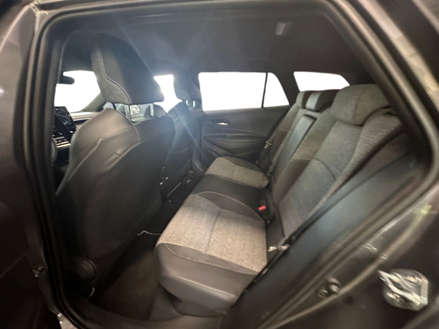Toyota Corolla 1.8 Hybrid TS Teamplayer *LED*ACC*SHZ*CA