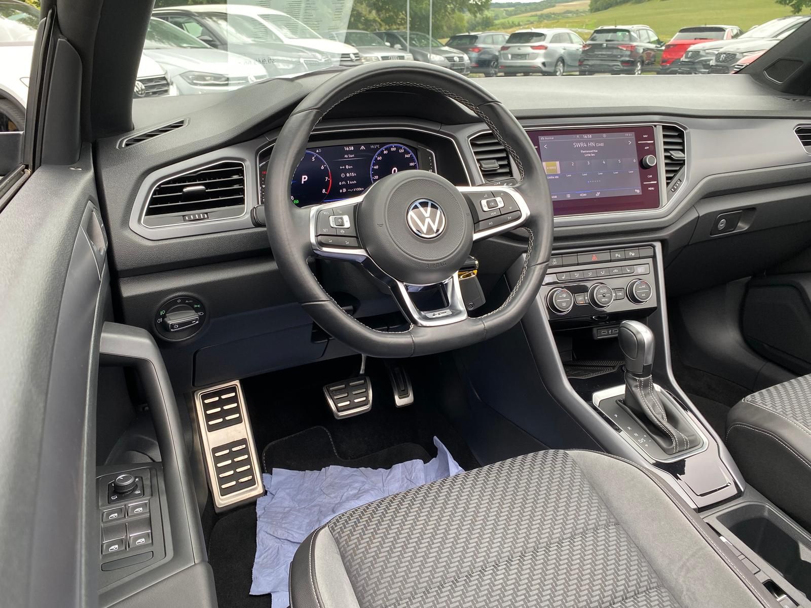 Volkswagen T-Roc R-Line - Samsaru's Car Outlet