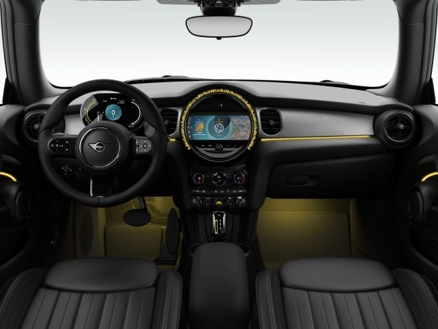 MINI Cooper SE Classic - Samsaru's Car Outlet