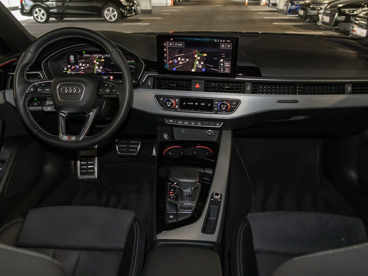 Audi A4 Avant 45 TFSI qu S line - Samsaru's Car Outlet