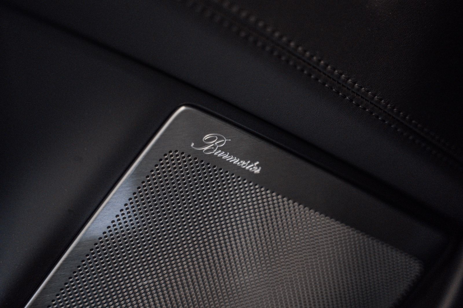 Porsche 911 Turbo S - Samsaru's Car Outlet