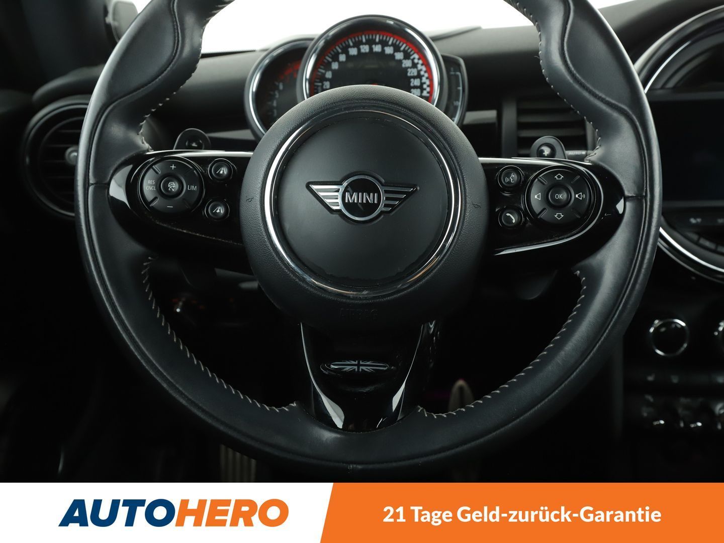 MINI John Cooper Works - Samsaru's Car Outlet