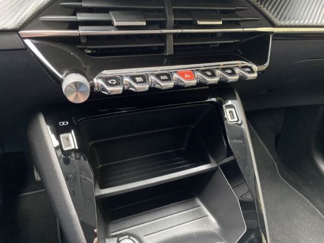 Peugeot e-208 Active - Samsaru's Car Outlet