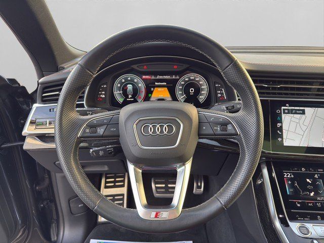 Audi Q8 55 TFSI e quattro S line AHK*PANO*MATRIX*HUD
