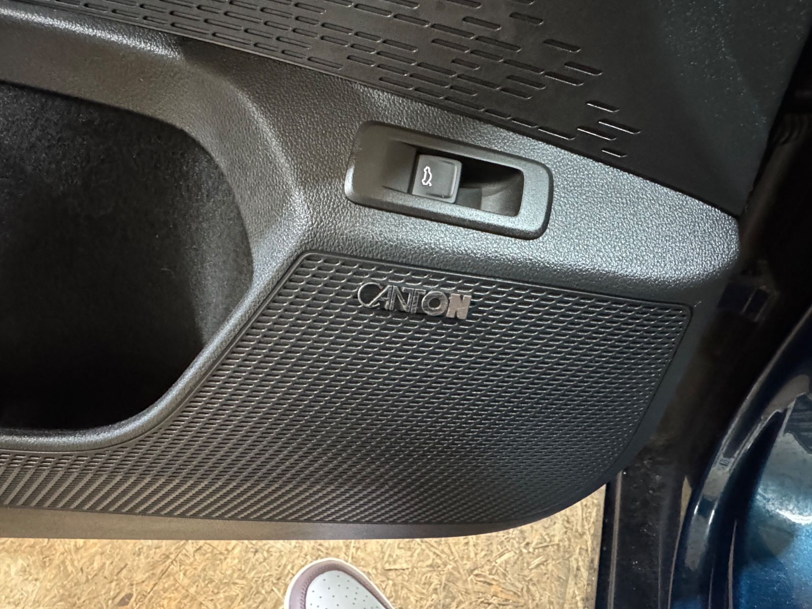 Skoda Octavia Lim. First Edition 2.0TDI DSG/ACC/MATRIX