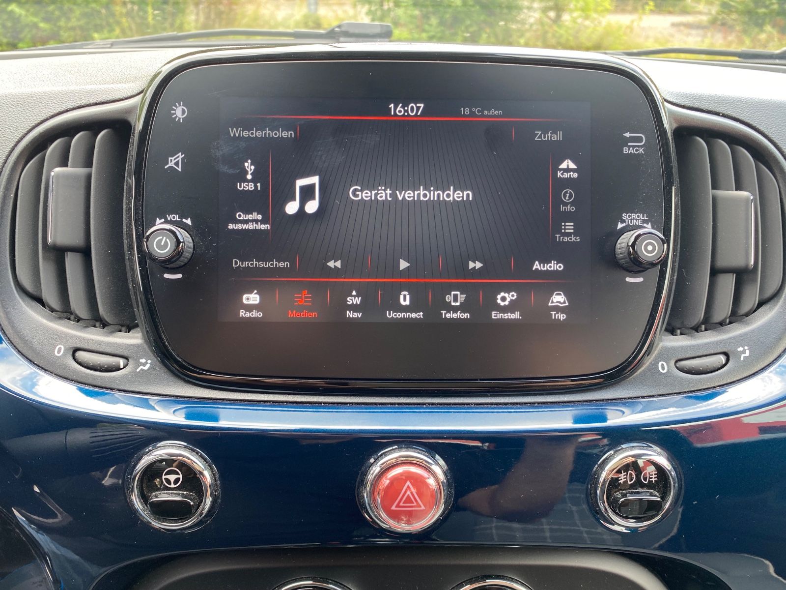 Fiat 500*Klimaautomatik*NAVI*PDC*CarPlay*City