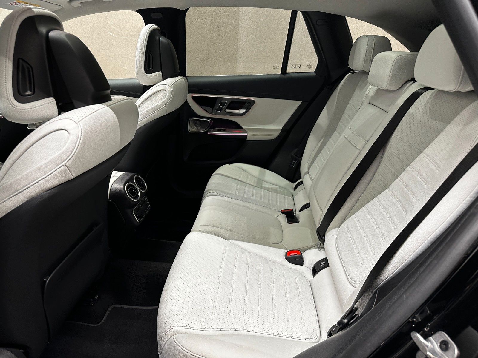 Mercedes-Benz GLC200 AMG LINE 4M *1.HAND*BURMESTER*PANO*360°*