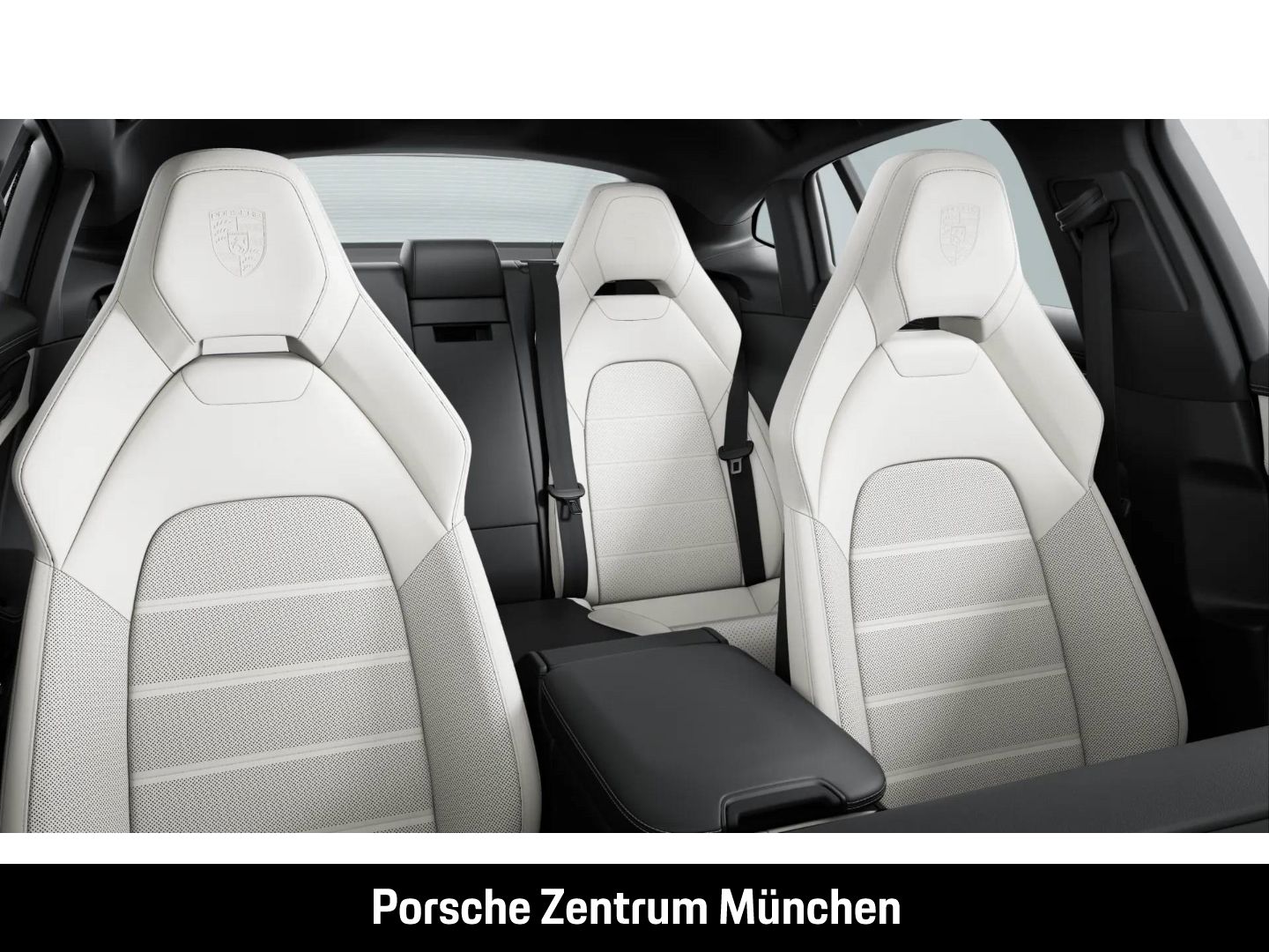 Porsche Panamera 4 E-Hybrid Hinterachslenkung Head-Up