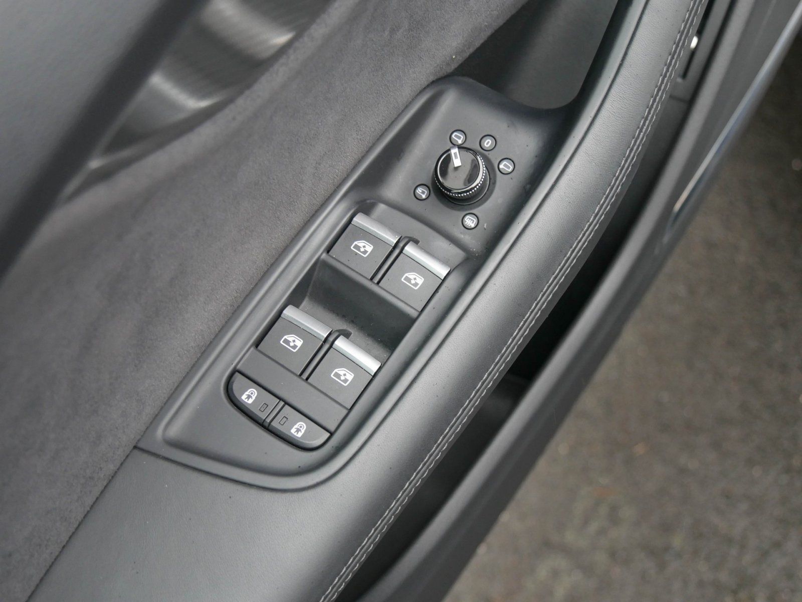 Audi RS Q8 HD-Matrix Pano B&O STHZG Luft