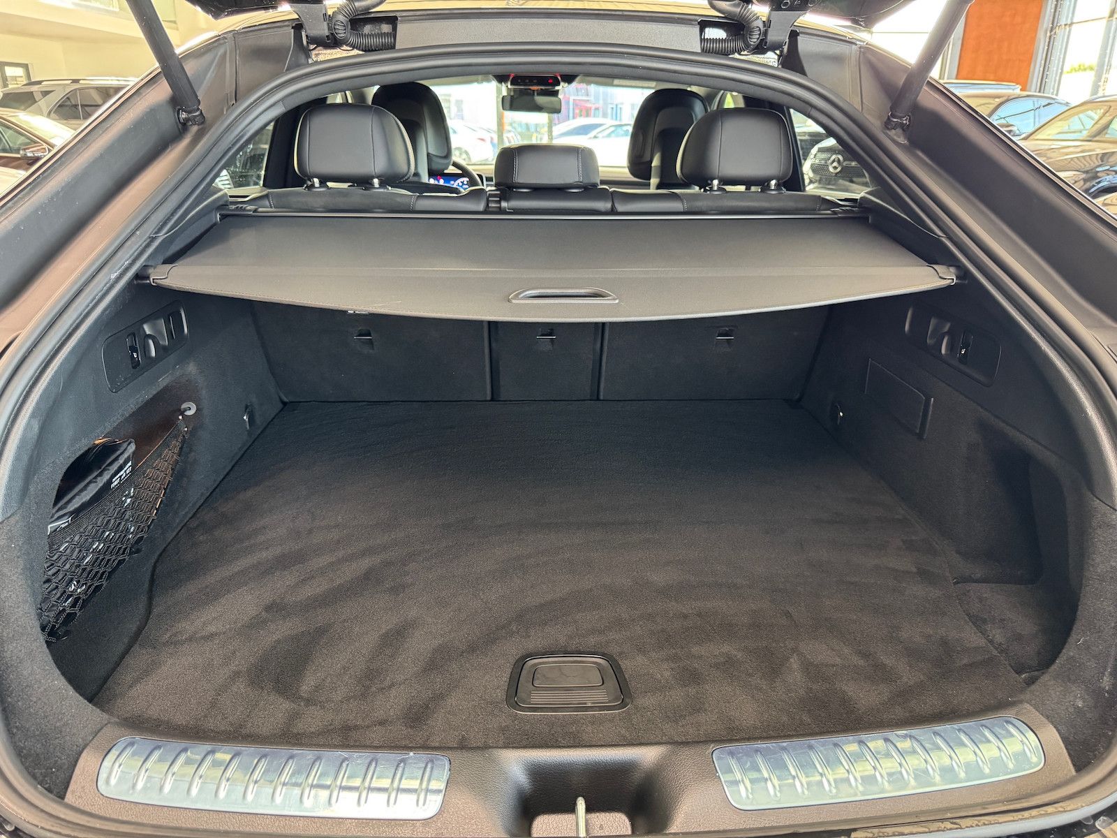 Mercedes-Benz GLC 300 4M Coupé AMG - Samsaru's Car Outlet