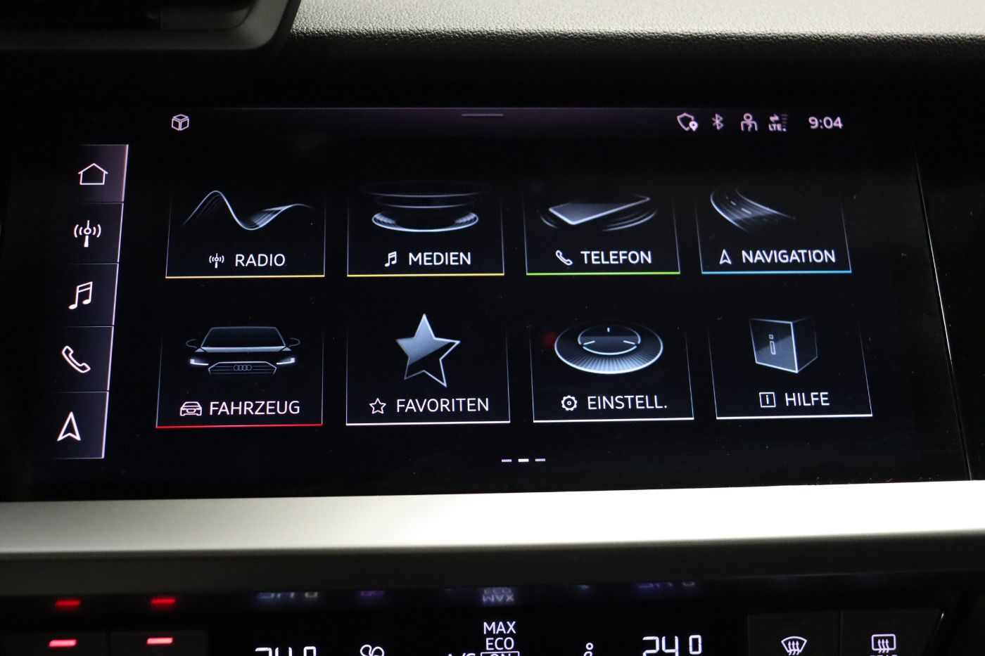 Audi A3 Sportback 30 TFSI advanced - Samsaru's Car Outlet