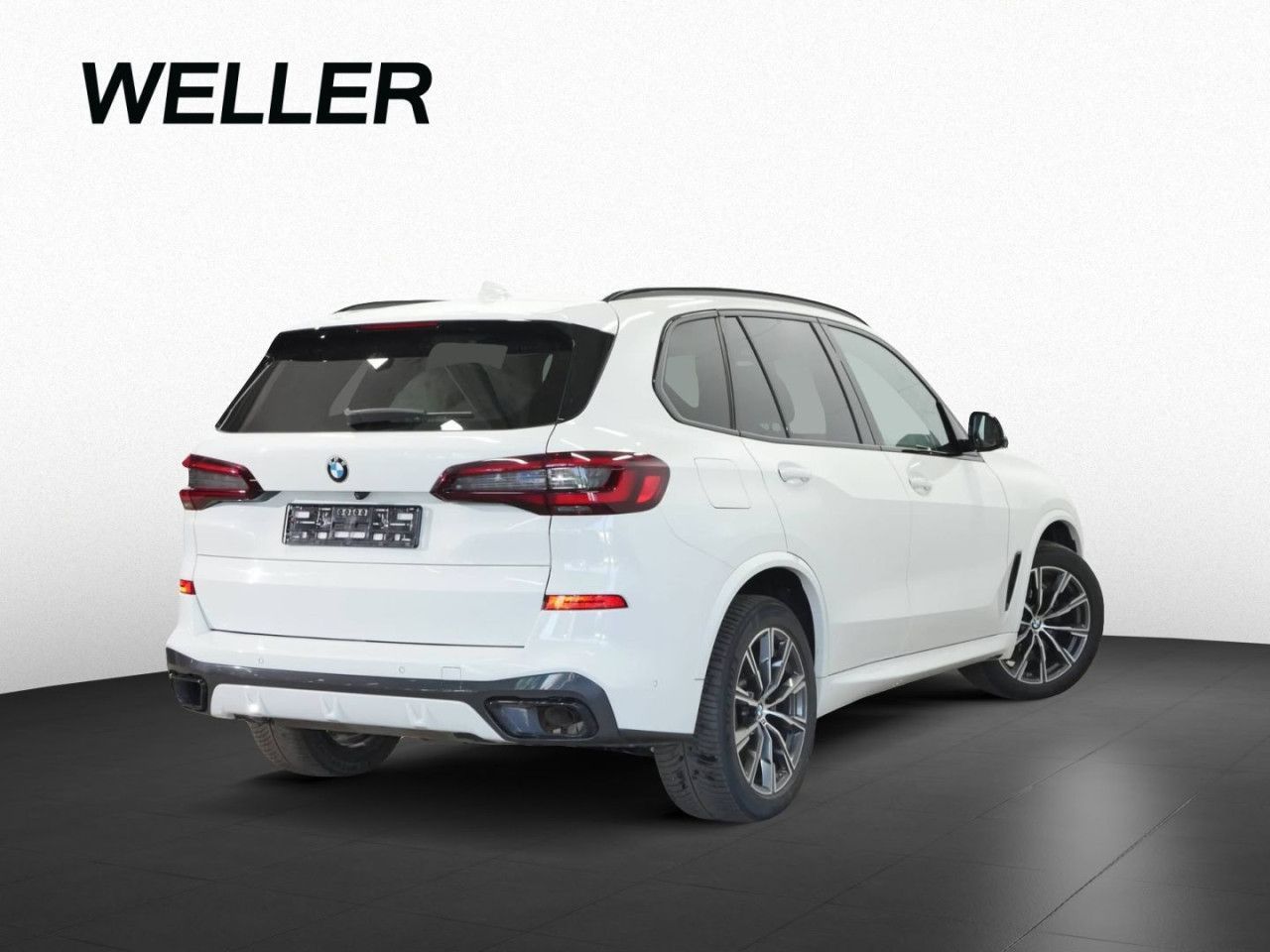 BMW X5 xDrive45e M-Sport SkyLou B&W TV+ NightVision