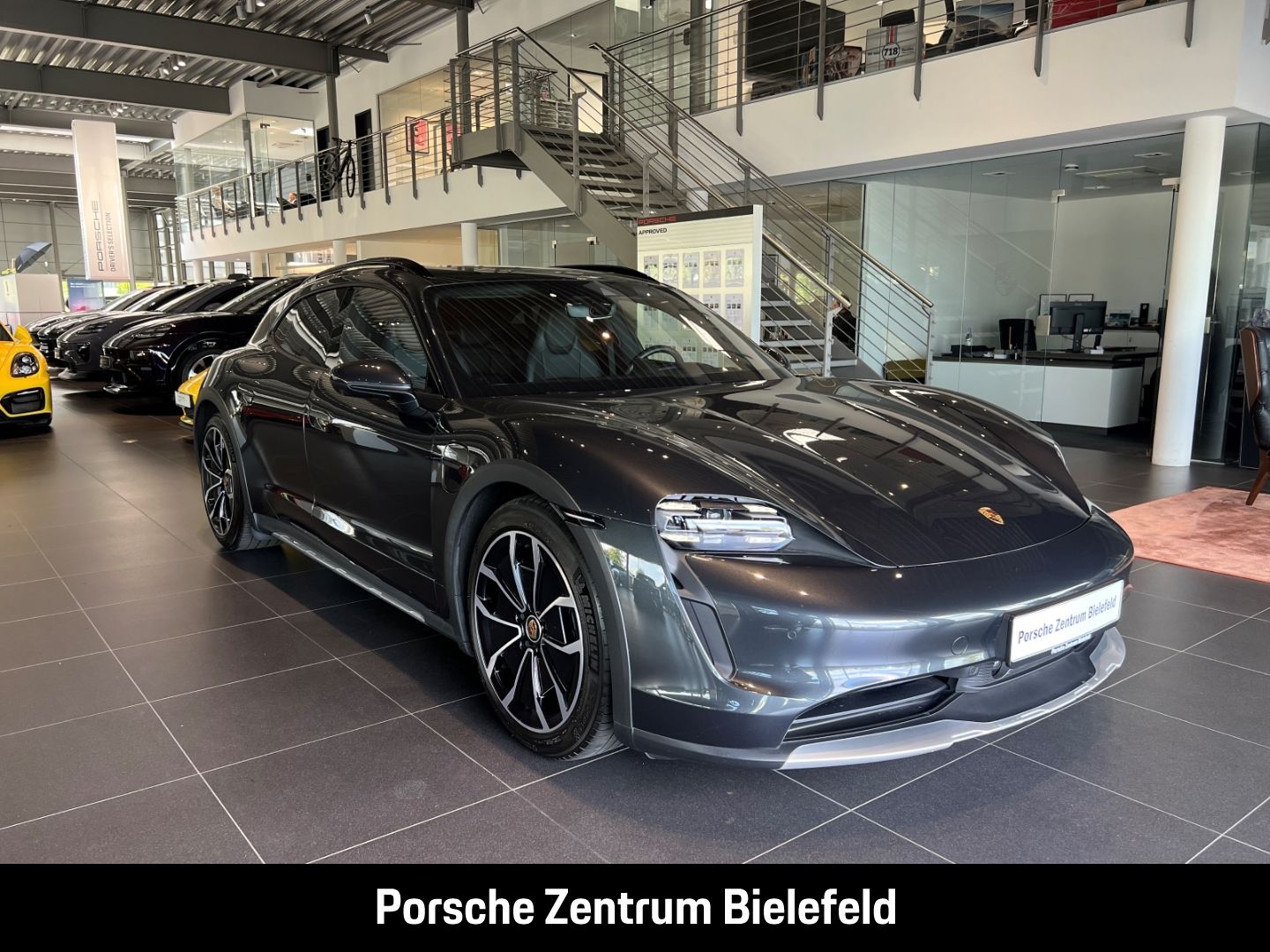 Porsche Taycan 4 Cross Turismo BOSE 20-Zoll Panoramadach