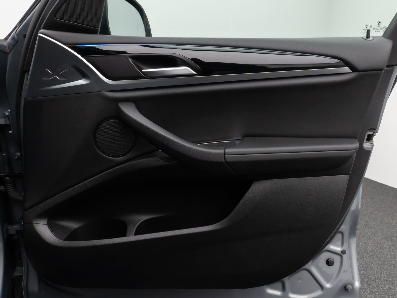 BMW X3 xD30e Panorama Kamera DAB HiFi Lenkrhz Sport