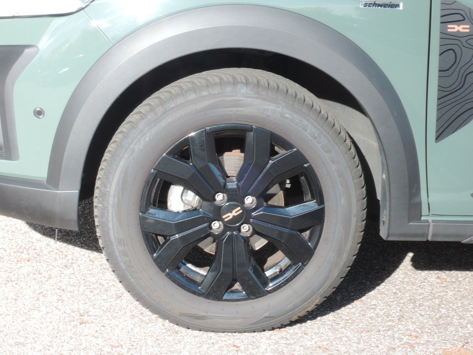 Dacia Sandero TCe 90 CVT Stepway Extreme  GJR,Glasdach