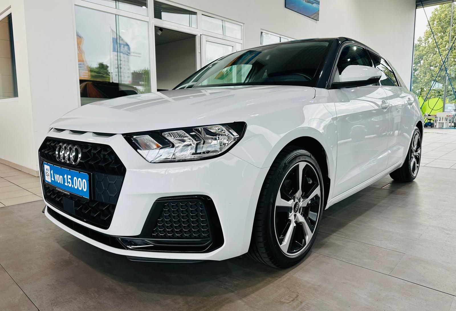 Audi A1 35 TFSI advanced - Samsaru's Car Outlet