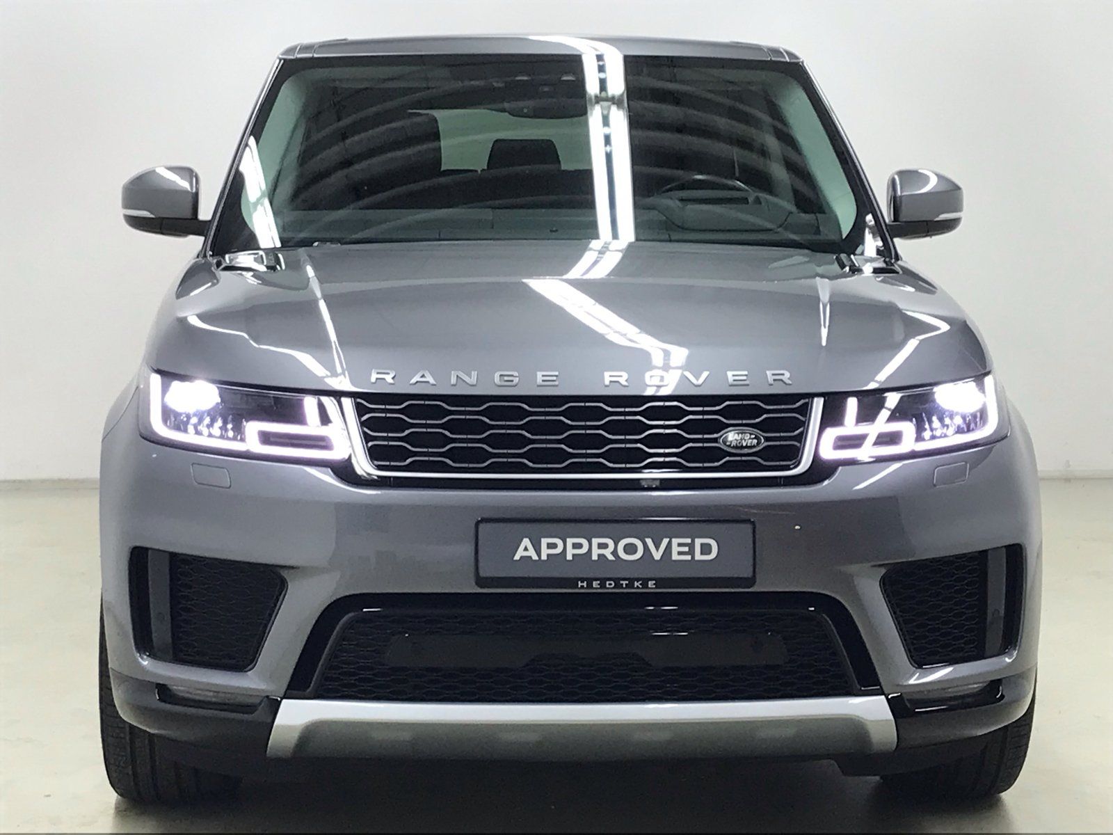 Range Rover Sport D250 HSE - Samsaru's Car Outlet