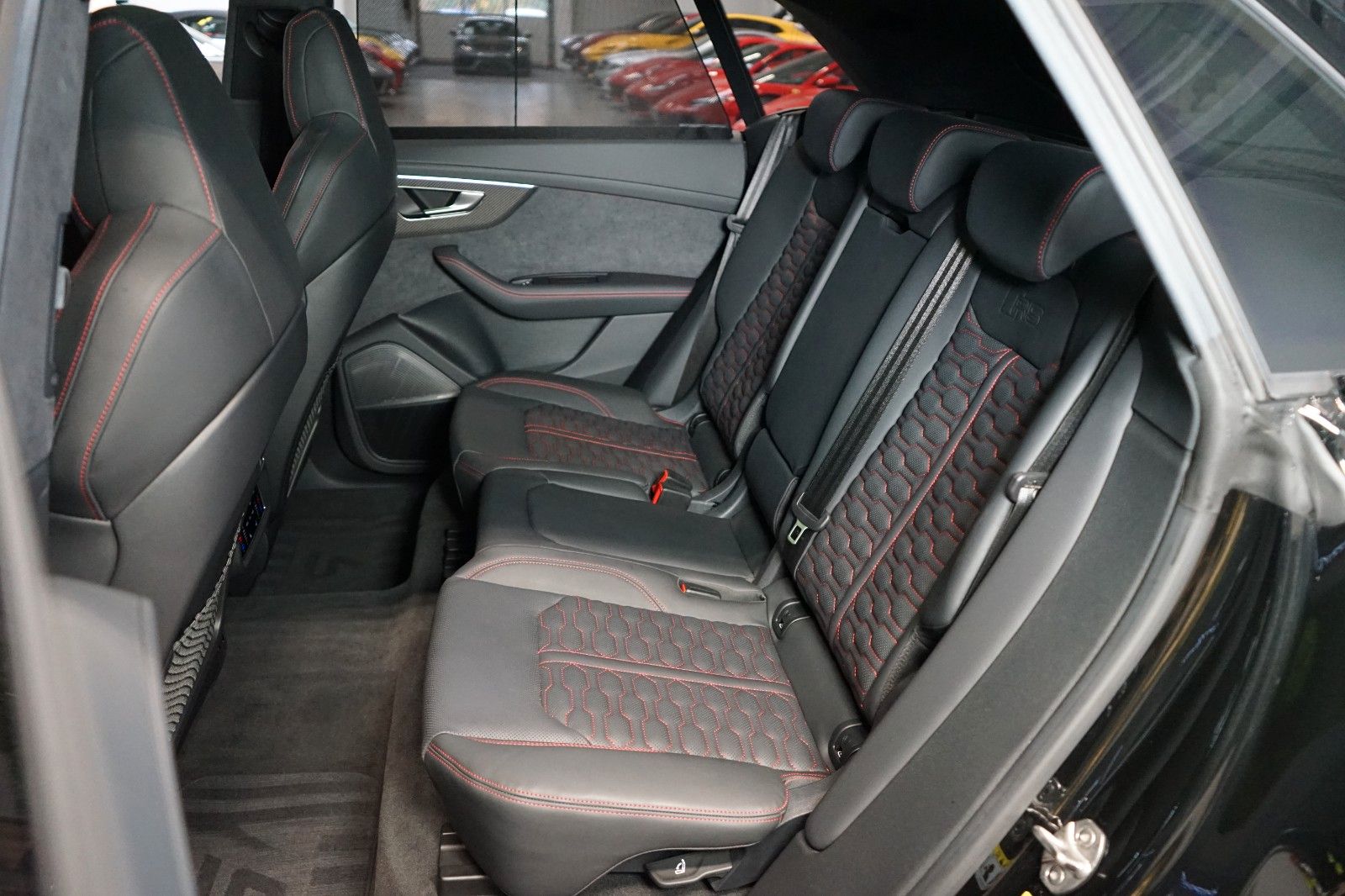 Audi RSQ8*MATRIX*MASSAGE*WARRANTY*HUD*B&O*111.818€NET