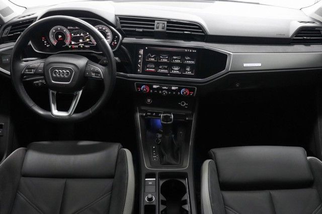 Audi Q3 Sportback 40 TDI quattro STANDH*NAVI*KAMERA