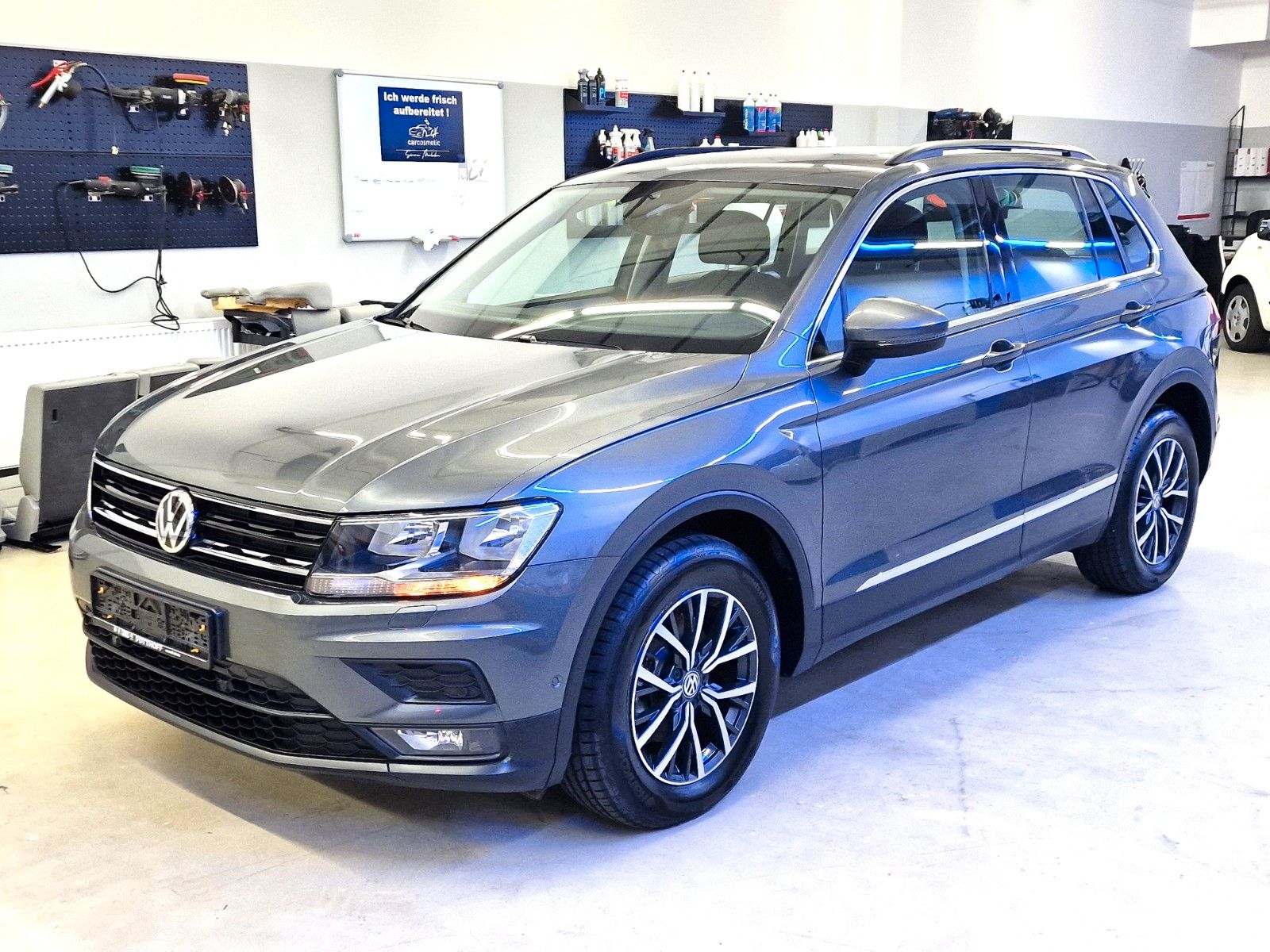 Volkswagen Tiguan 1.5-TSI Comfortline - Samsaru's Car Outlet