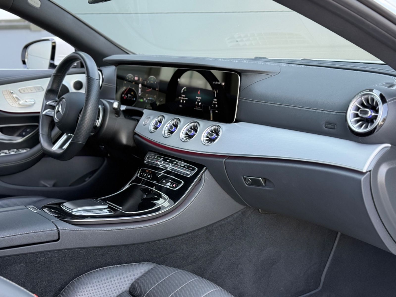 Mercedes-Benz E 300d Coupe 4Matic AMG - Samsaru's Car Outlet