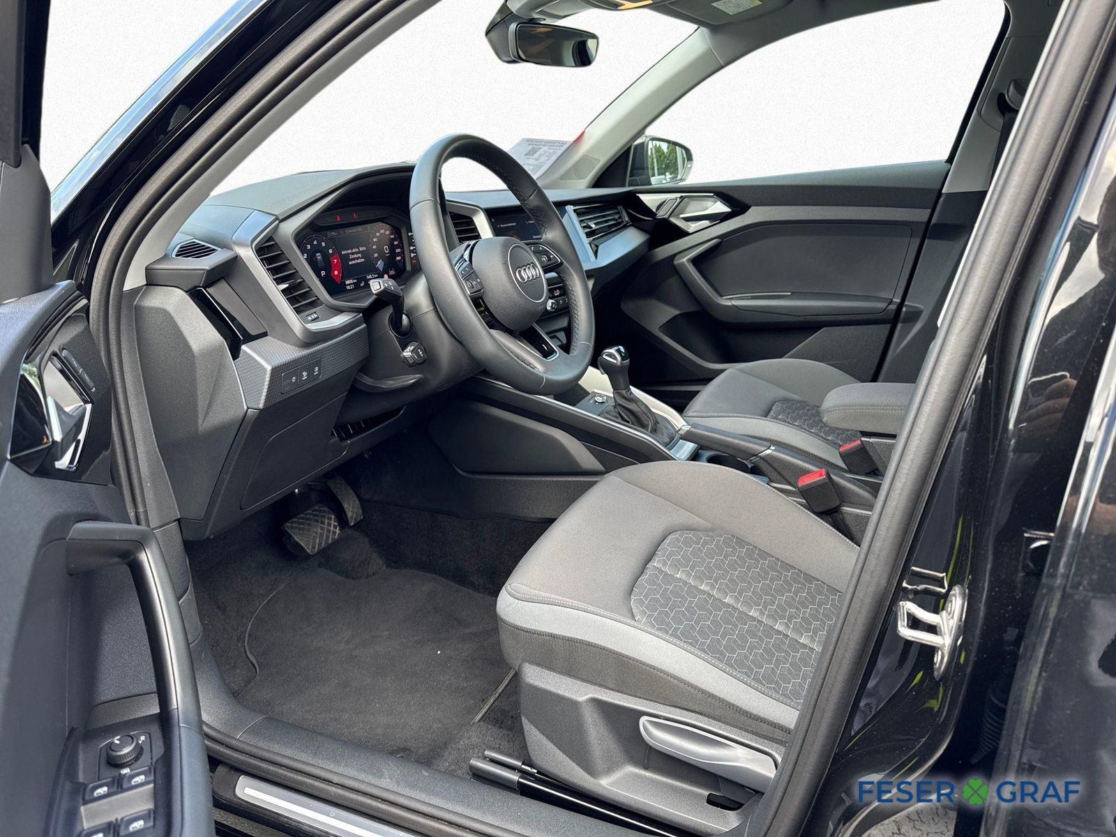 Audi A1 Sportback Advanced 30 TFSI S tronic - Samsaru's Car Outlet