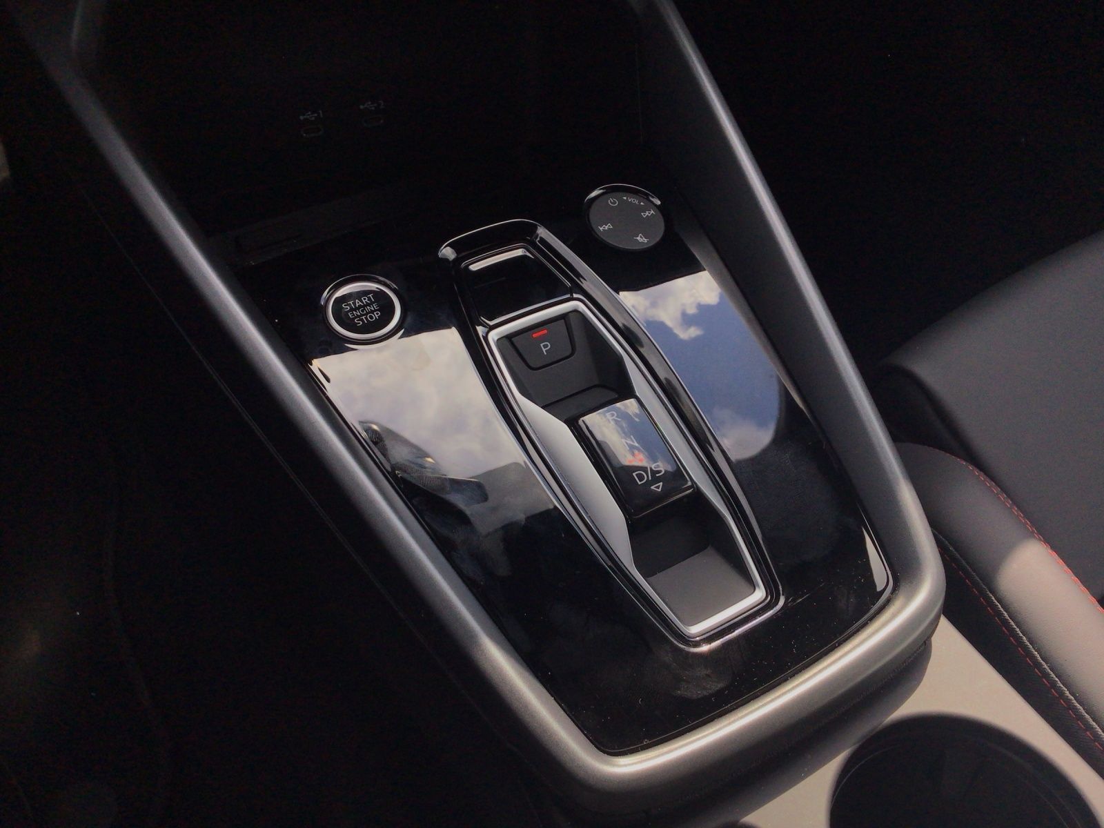 Audi A3 Sportback 45 TFSIe 2x S LINE LEDER SONOS MATR