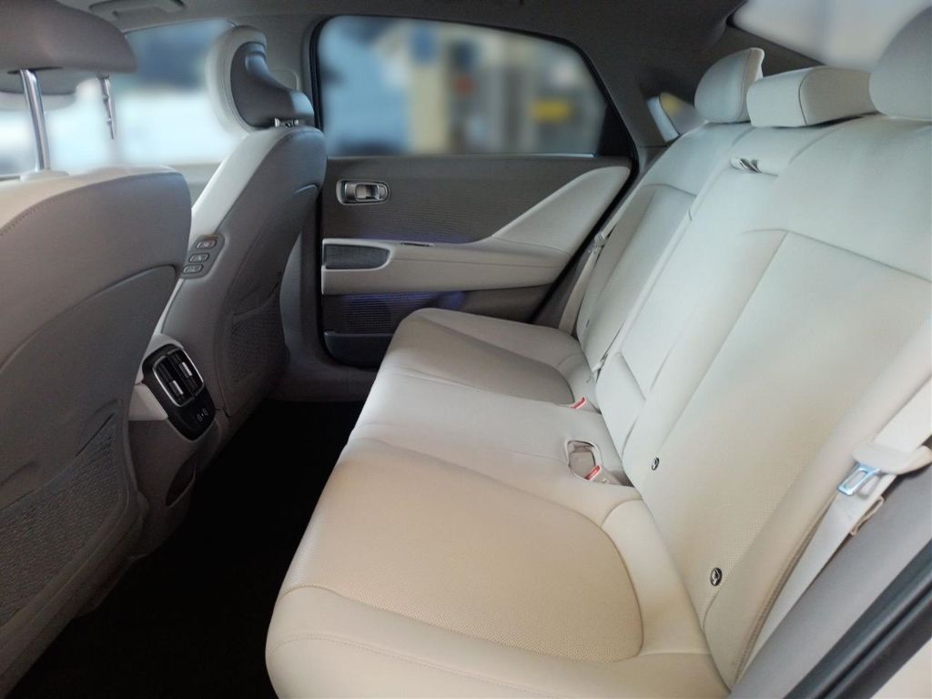 Hyundai IONIQ 6 77,4kWh 4WD UNIQ Dig-Spiegel 20LM Schieb