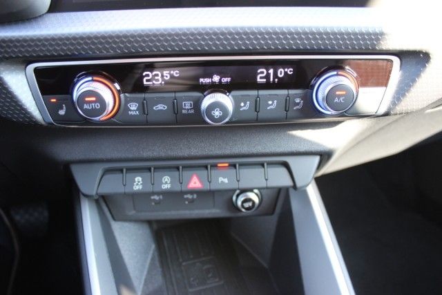 Audi A1 allstreet 35 TFSI S tronic - Samsaru's Car Outlet