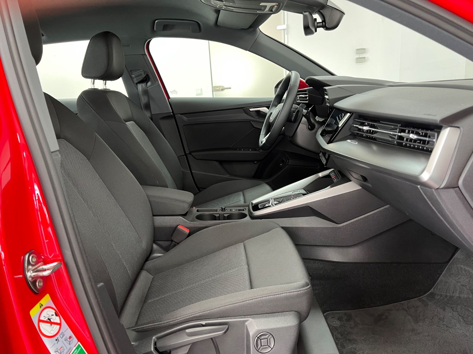 Audi A3 Sportback 35 TFSI - Samsaru's Car Outlet
