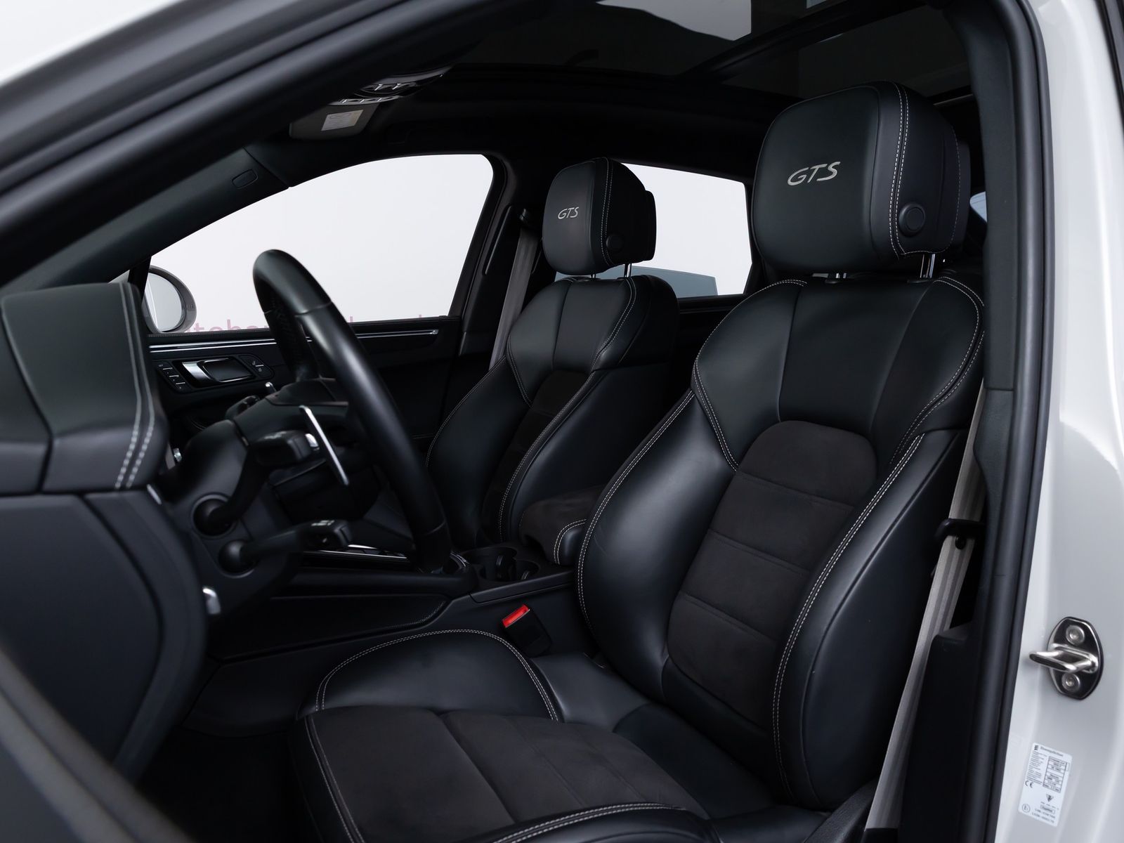 Porsche Macan GTS ACC*PANO*LUFT*BOSE*18-WEGE*STDHZ*360°