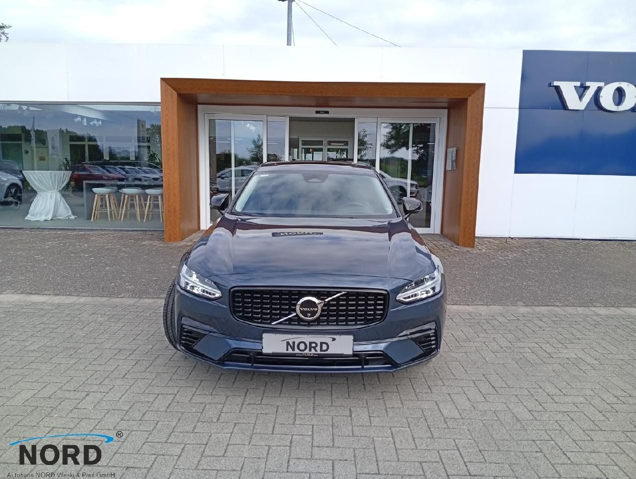 Volvo S90 T8 Ultimate Dark Plug-In Hybrid AWD