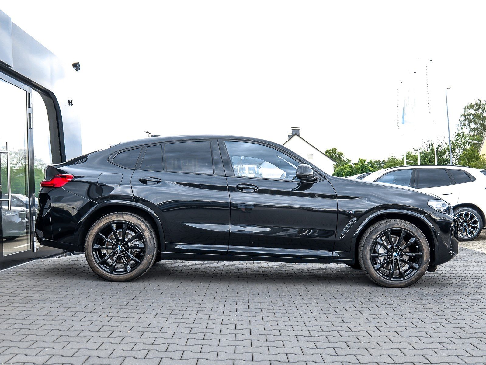 BMW X4 xDrive30d M Sport PANO ACC AHK RFK NAVI LED