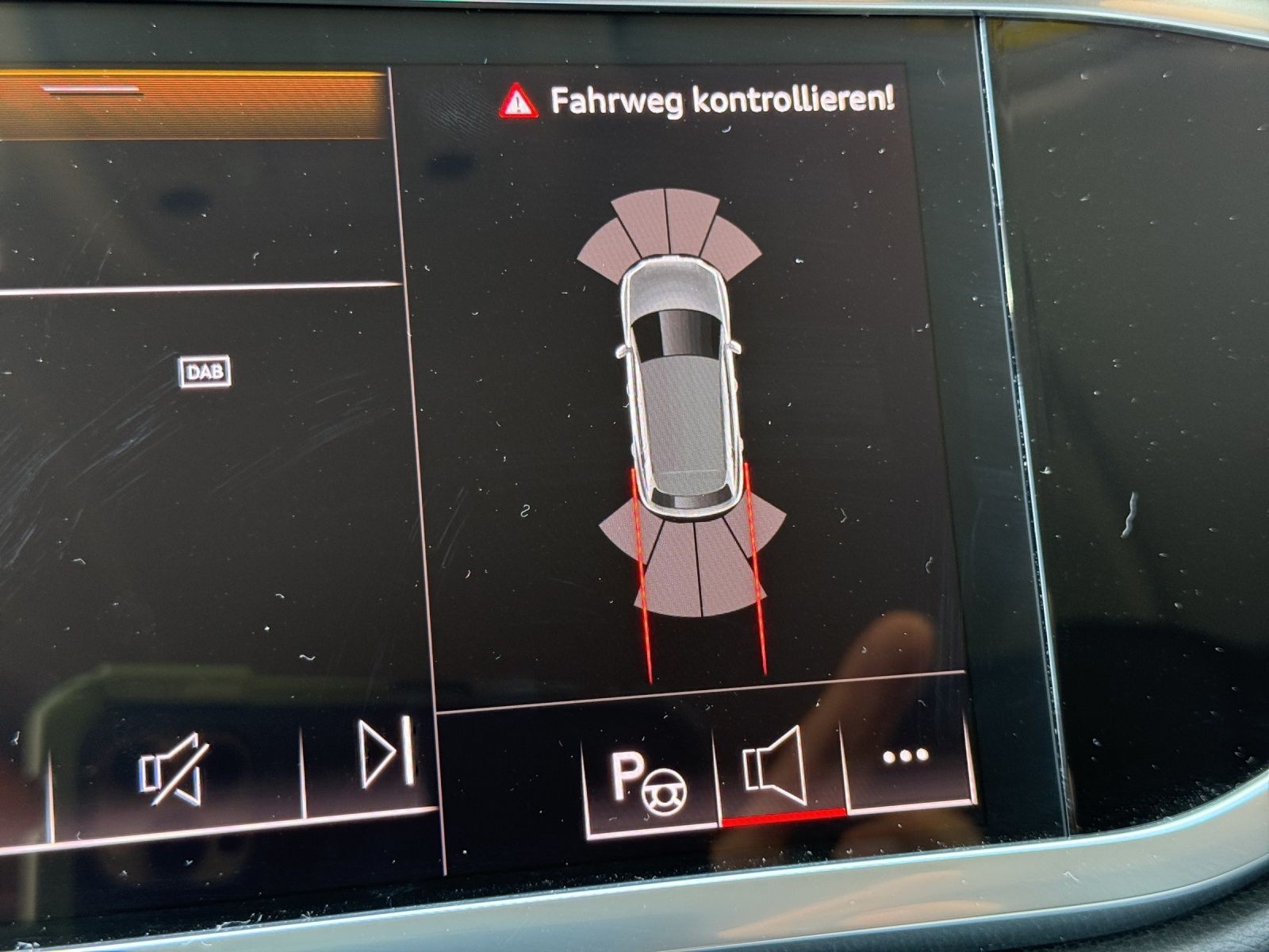 Audi Q3 40 TFSI Q ADVANCED - Samsaru's Car Outlet