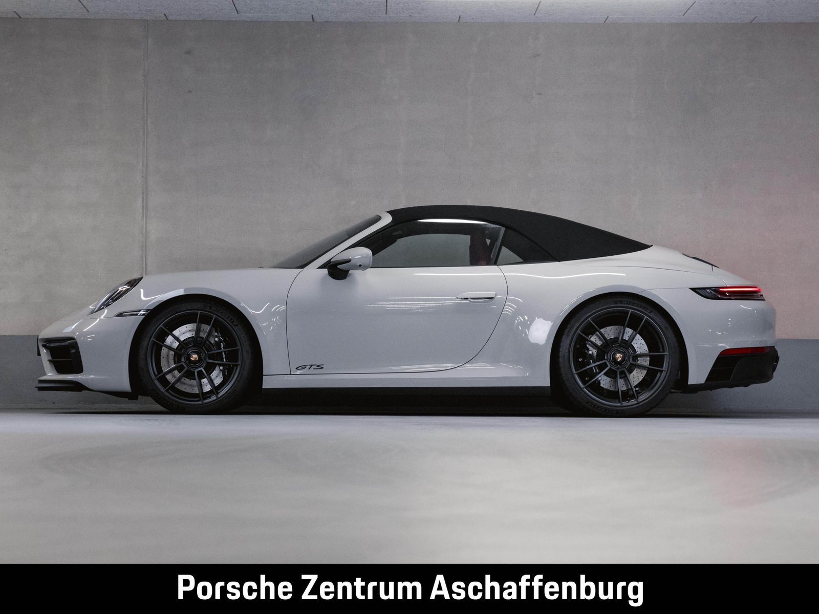 Porsche 911 Carrera 4 GTS Liftsystem BOSE Sportsitze